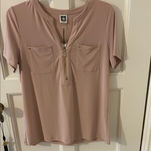 NWT Anne Klein zipper top